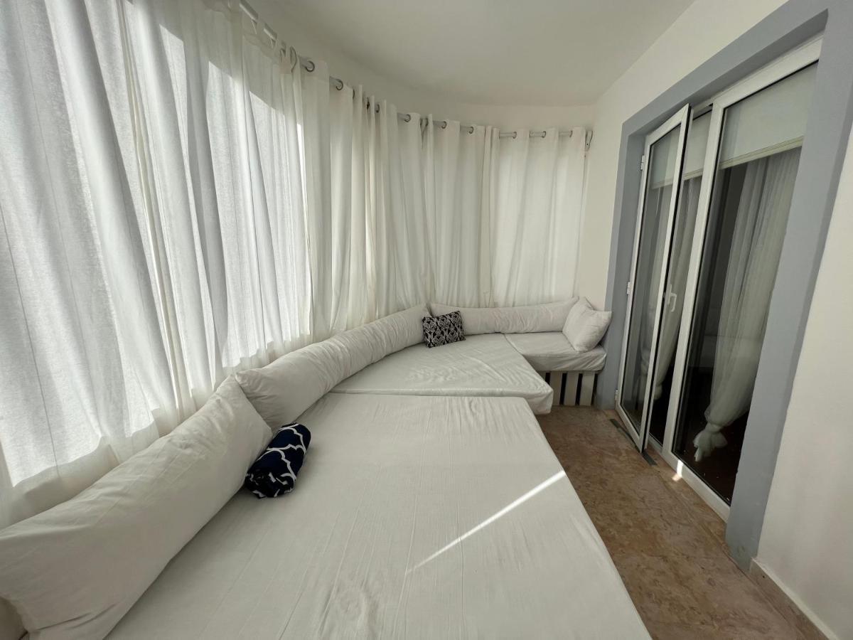 Caribbean Suites With Rooftop Pool Пунта Кана Екстериор снимка