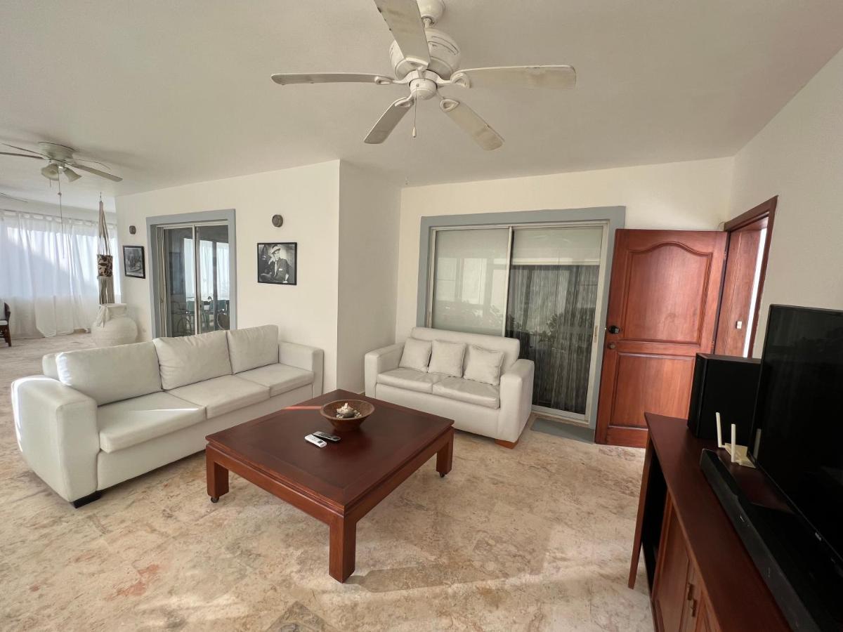 Caribbean Suites With Rooftop Pool Пунта Кана Екстериор снимка